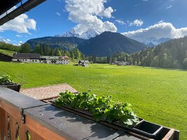 Ausblick vom Balkon der Ferienwohnung im Gästehaus Salzgau 